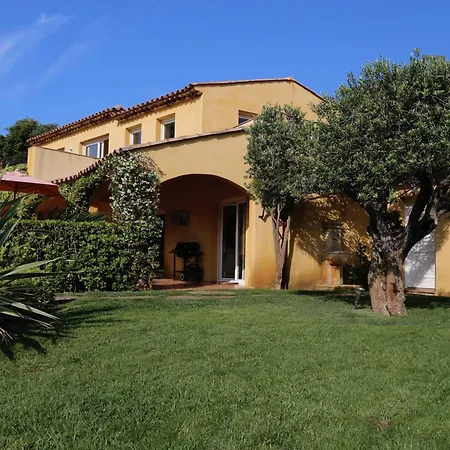 Villa Spacieuse Villa En Residence Securisee A Cavalaire-Sur-Mer - Fr-1-100-360 Cavalaire-sur-Mer